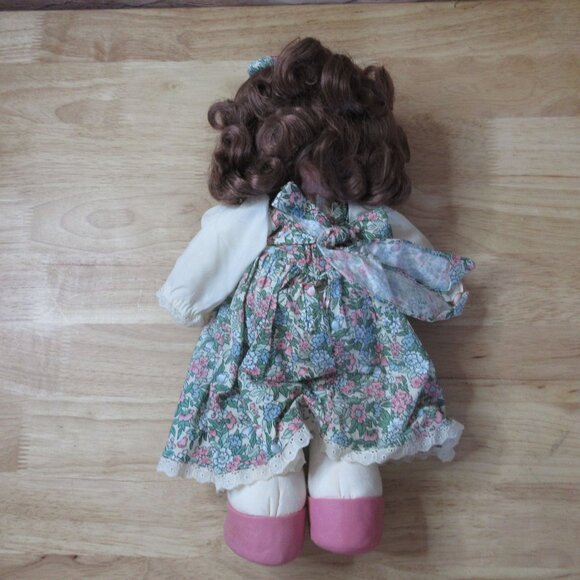 Precious Moments 16" Doll - Green Floral Dress Pink Shoes - Picture 6 of 6